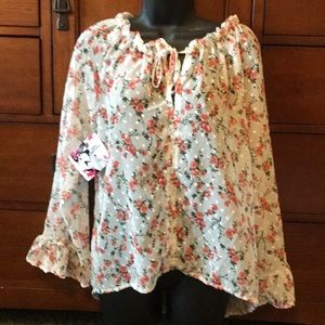 Beautiful Boho Blouse in Cream with Roses